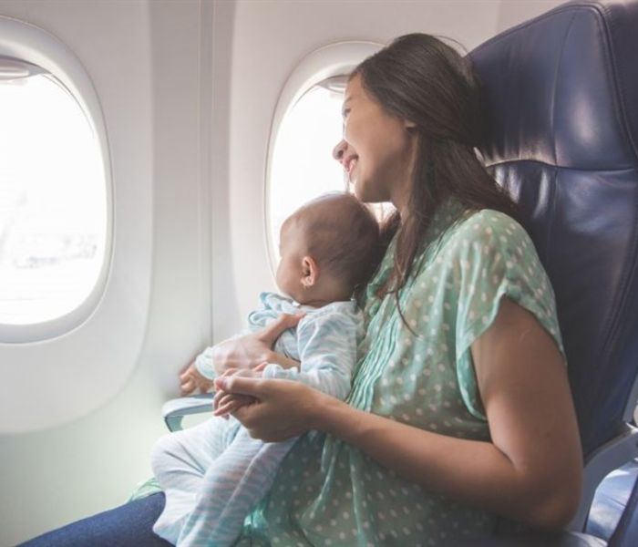 Nỗi lòng của cha mẹ khi chuẩn bị đưa bé xuất ngoại