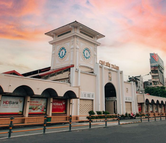 Chợ Bến Thành - Nét kiến trúc vượt thời gian