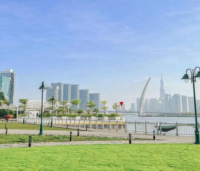 Bến Bạch Đằng - Background "Châu Âu" hiện đại bên sông Sài Gòn