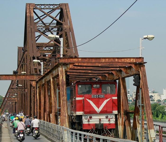 Cầu Long Biên - Vẻ đẹp hoài cổ và chứng nhân lịch sử