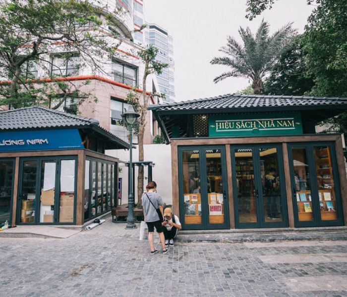 Phố Sách 19/12 - Thiên đường cho “mọt sách”