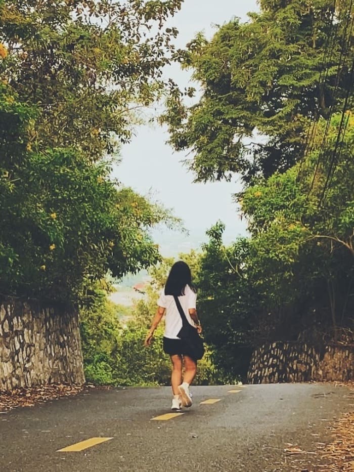 Làm gì khi đi du lịch 1 mình