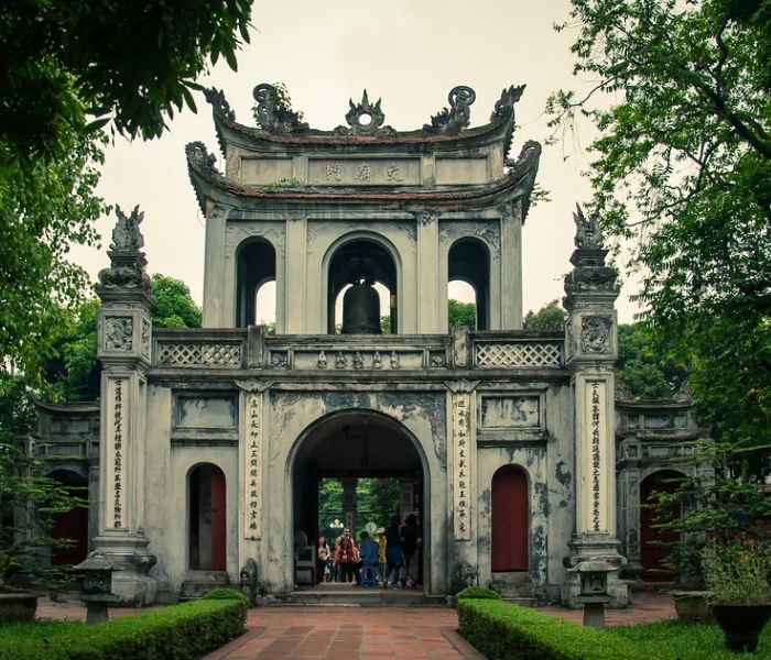 Văn Miếu – Quốc Tử Giám và Tour đêm "Tinh Hoa Đạo Học"