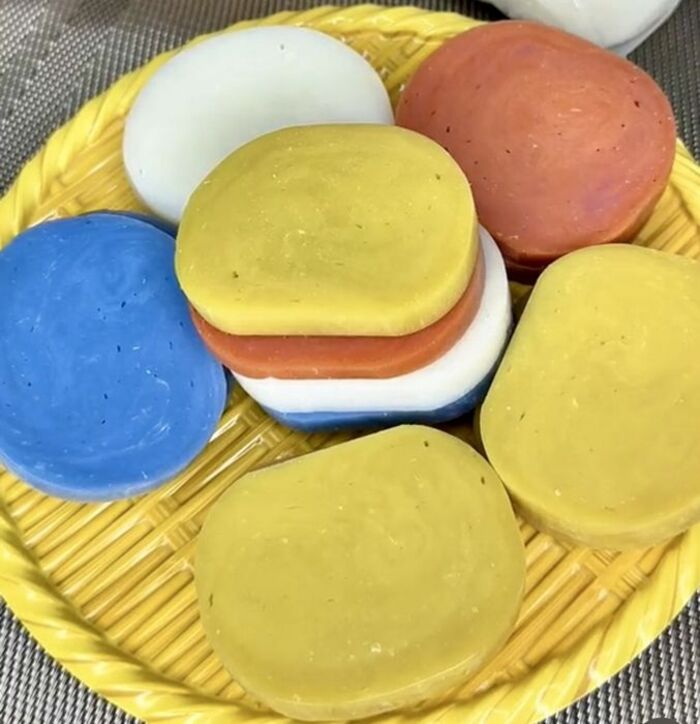 Bánh đá Hà Giang – Thức quà "lạ lùng" từ dòng suối mát