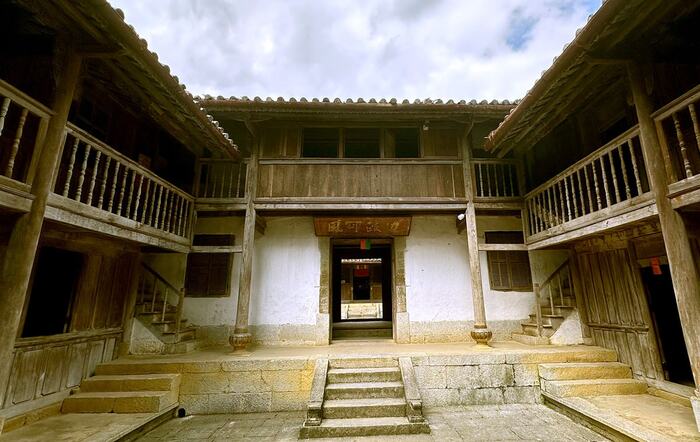 Dinh họ Vương (Dinh Vua Mèo)