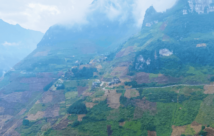 Đèo Mã Pí Lèng – Chinh phục một trong "tứ đại đỉnh đèo"