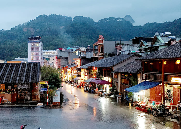 Phố Cổ Đồng Văn – Nét trầm mặc giữa lòng Cao nguyên đá